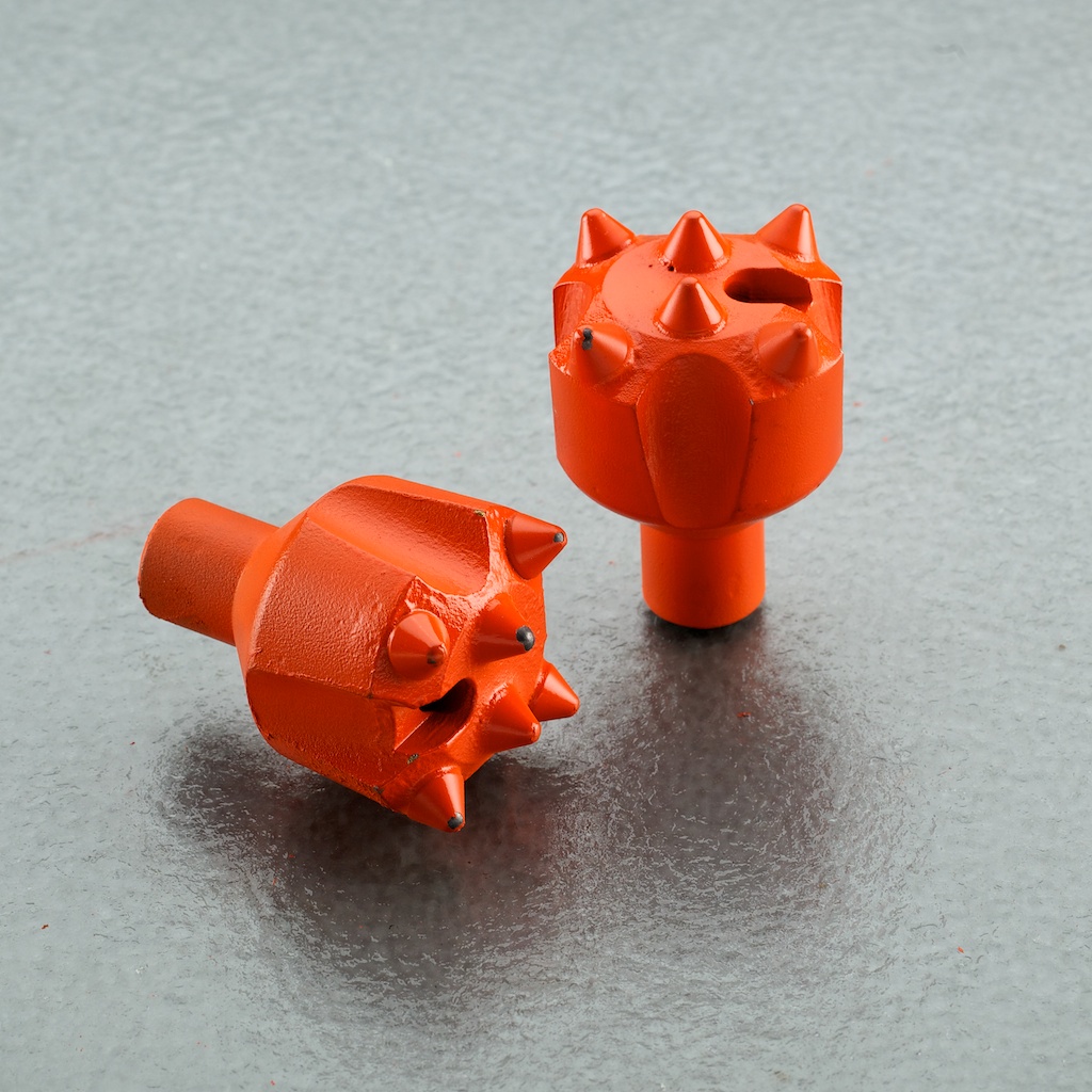 Button bits